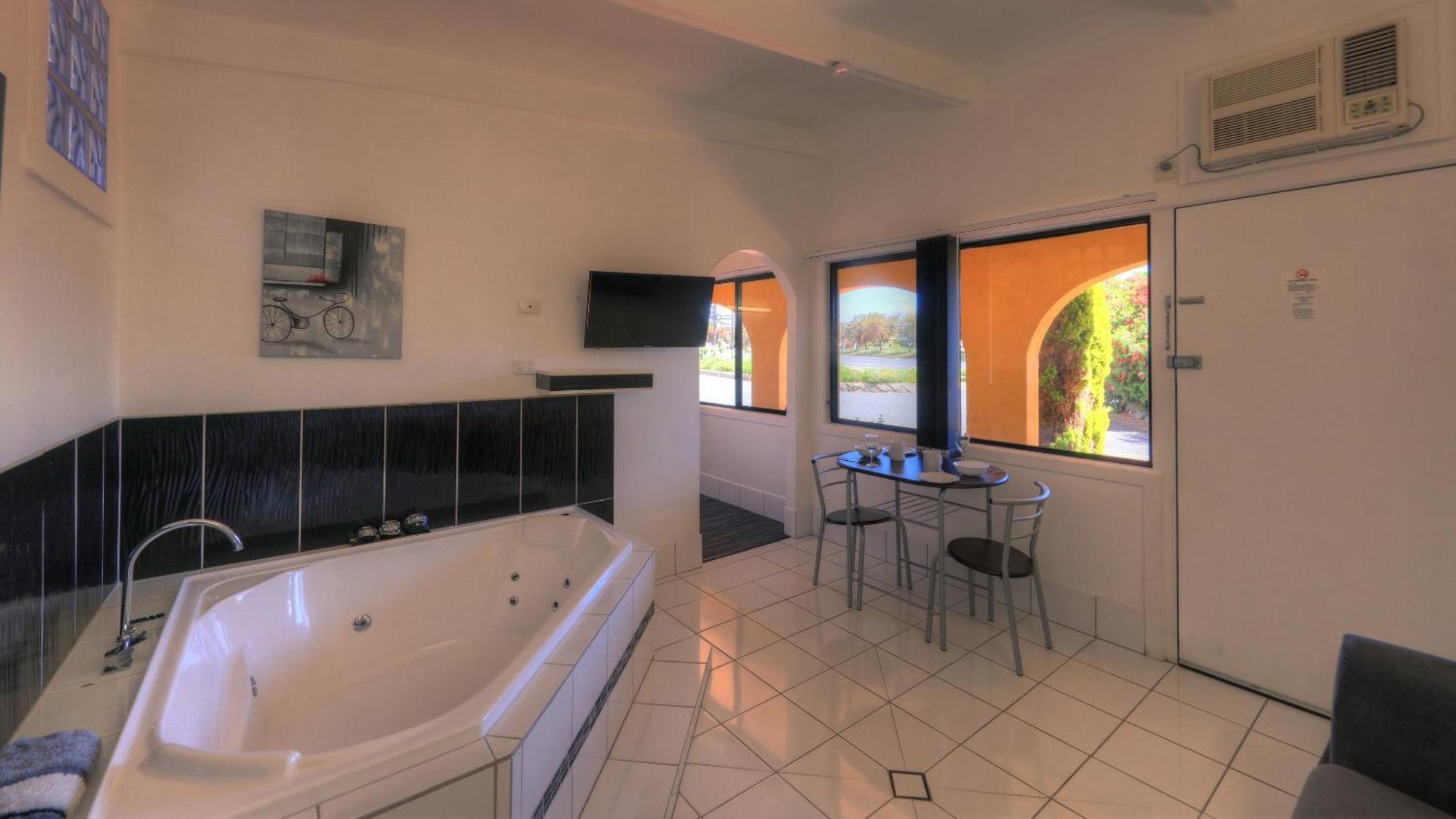 Twin Swans Motel Inverell Εξωτερικό φωτογραφία